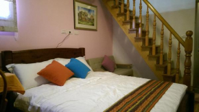 Отель Edinburgh Fifty-six B&B  Jinning